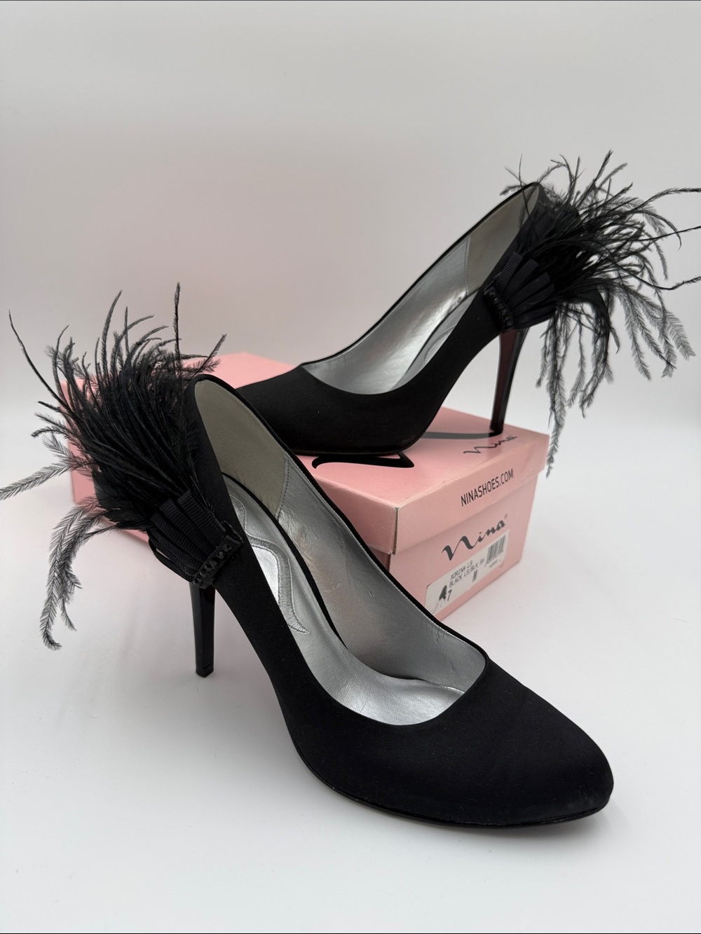 Nina Black Feather-Trim Xorina Satin Pumps Size 7